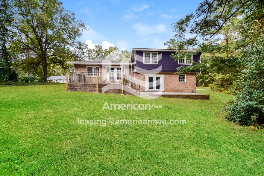 Building Photo - 4030 Maurice St