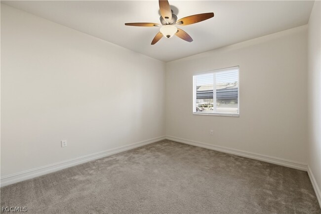 Building Photo - 7823 Regal Heron Cir