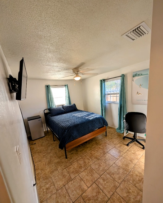 Building Photo - 411 Marjon Ave