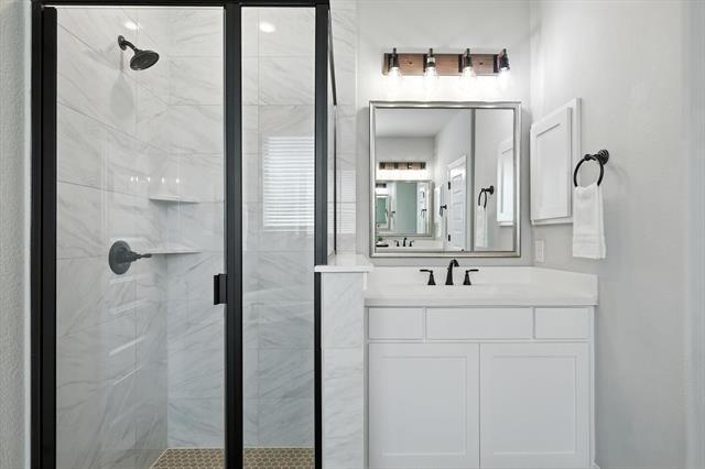 Building Photo - 2605 Thornhill Ln