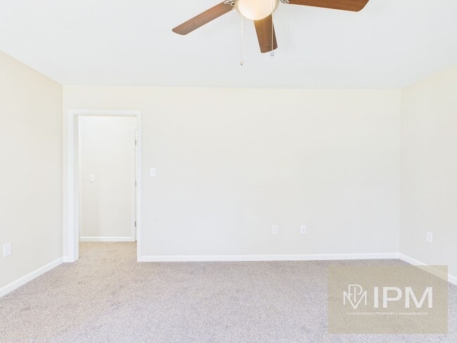 Building Photo - Charming 2 Bedroom 1 Bath Apartment in Dallastown Schools!