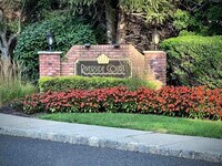 Building Photo - 145 Blue Heron Dr