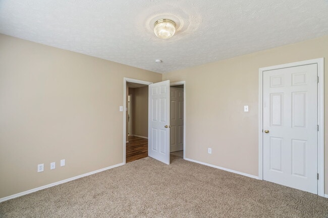 Building Photo - 1034 Brittany Deanne Ln