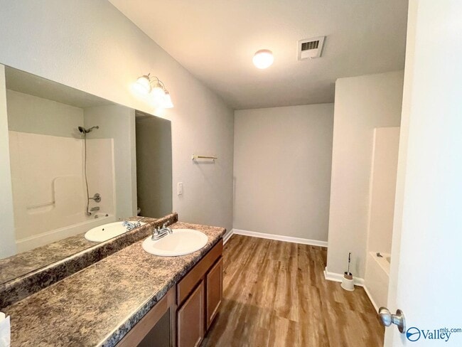 Building Photo - 118 Blackwell Ct