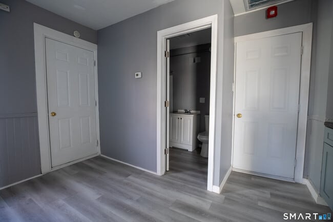 Building Photo - 132 Beaver St