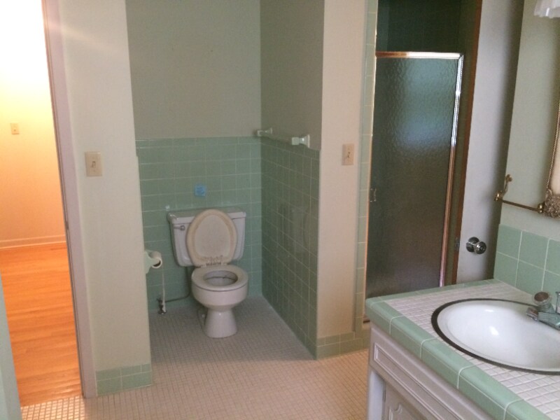 Building Photo - 3120 Loveland Dr