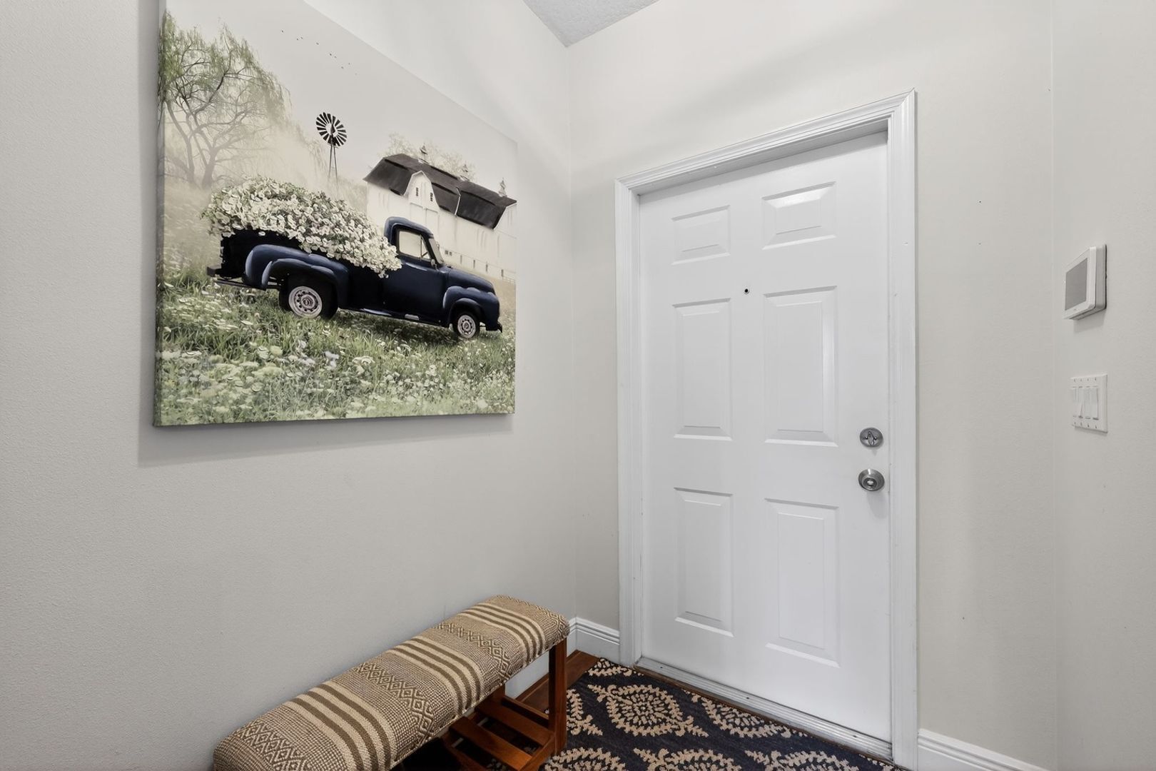 Building Photo - 8023 Bellagio Ln