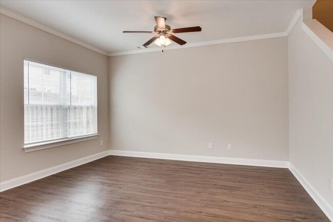 Building Photo - Villages at Goshen: 3 Bedroom / 2.5 Bath / Garage