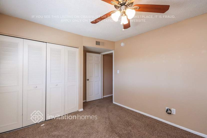 Building Photo - 5816 W Carol Ann Way