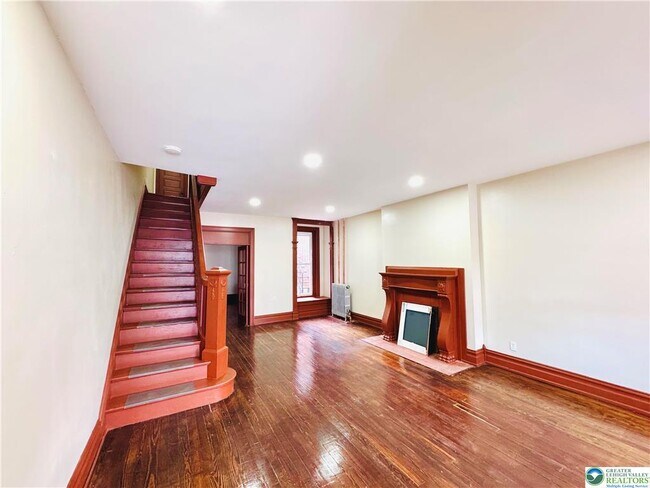 Building Photo - 36 S Jefferson St