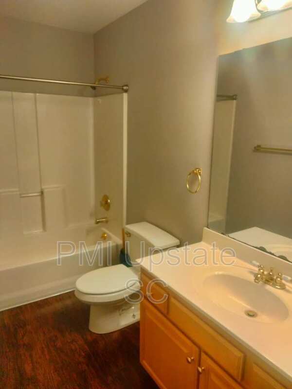 Building Photo - 102 Waterton Way