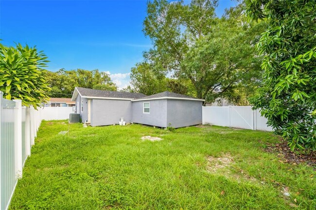 Building Photo - 1510 E New Orleans Ave