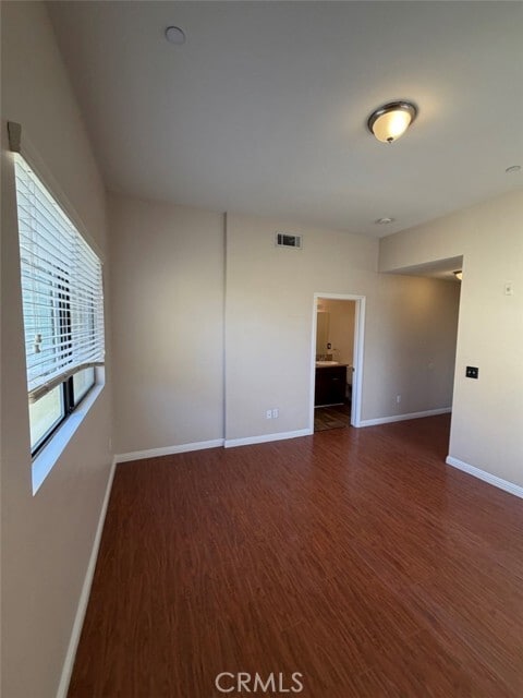 Building Photo - 920 Central