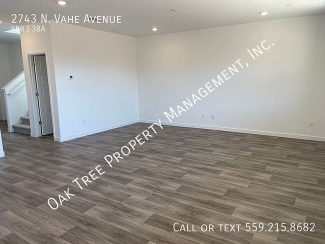 Building Photo - 2743 N Vahe Ave