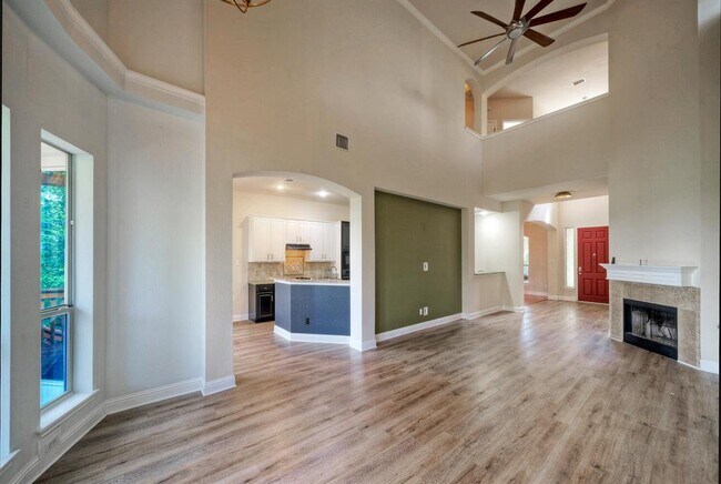 Building Photo - 3912 Coopers Hawk Cove