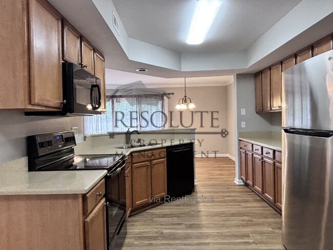 Building Photo - 7825 Falcon Rest Cir