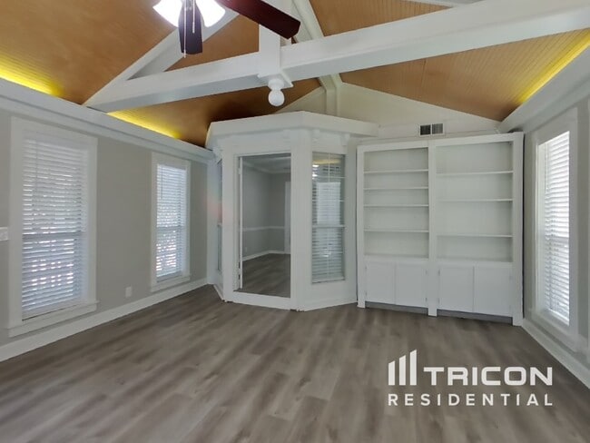 Building Photo - 100 Chitwood Ct