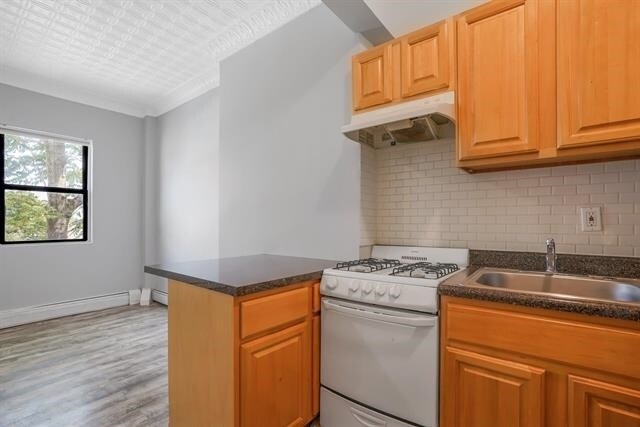 Building Photo - 510 New York Ave