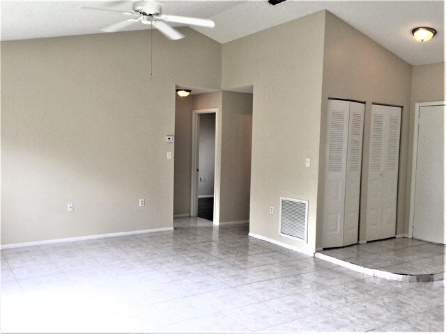 Building Photo - 214 Red Maple Drive