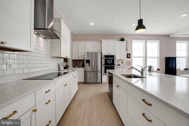 Building Photo - 2871 Broad Wing Dr
