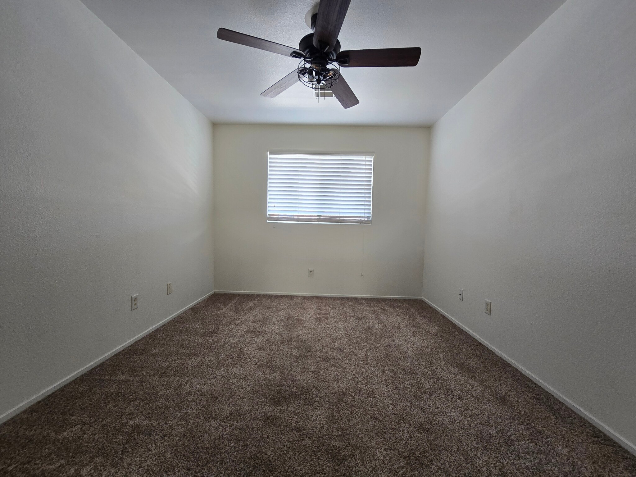 Loft - 9579 Camelback Peak Ct