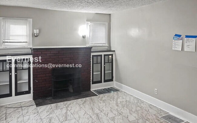 Building Photo - 1093 Georgia Ave