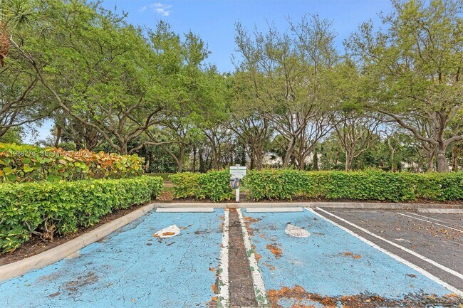 Building Photo - 2725 Anzio Ct