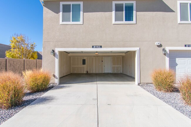 Building Photo - Gorgeous 2-Story Townhomes in Porter's Cro...