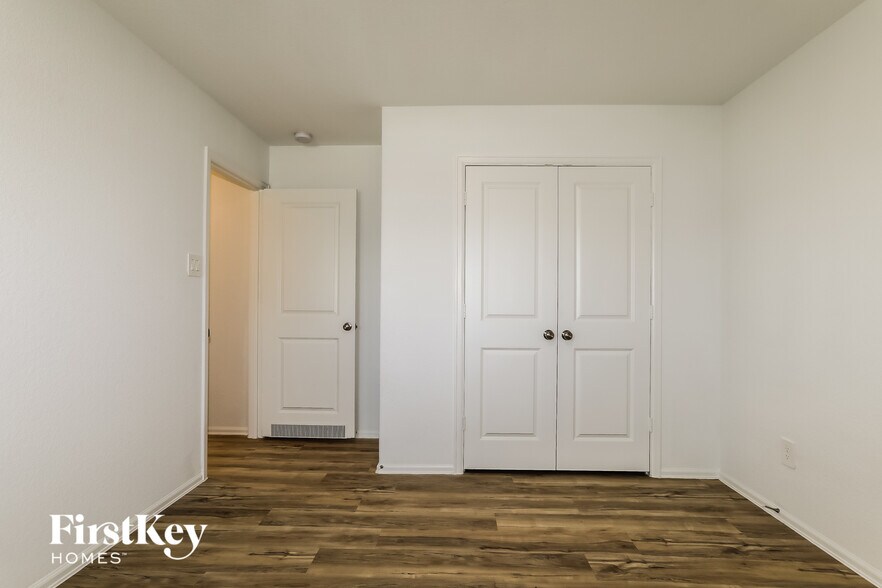 Building Photo - 18467 Cobalt Cove Ln