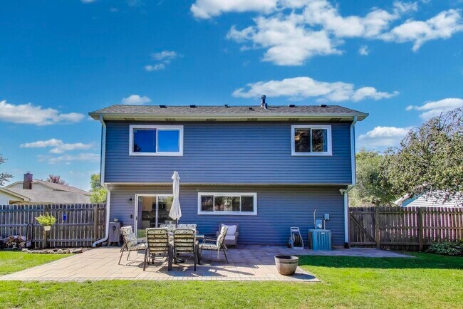 Building Photo - 3114 Timber Hill Ln