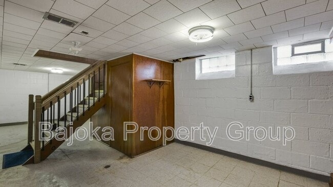 Building Photo - 1163 17th St