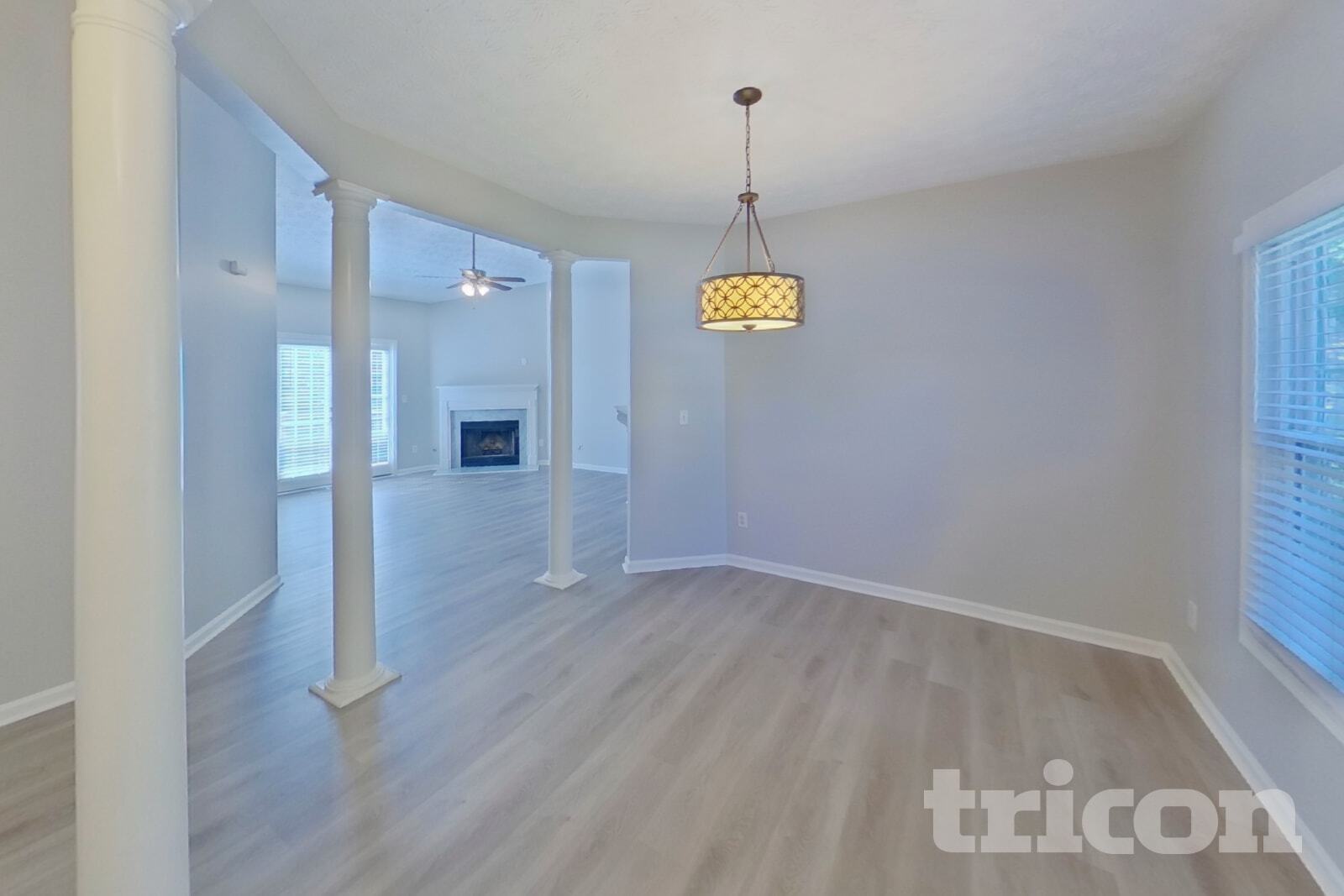 Building Photo - 806 Board Walk Ct