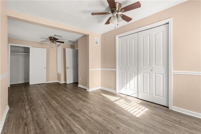 Building Photo - 408 Rawls Ave