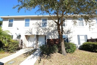 Building Photo - 1066 Dolphin Dr