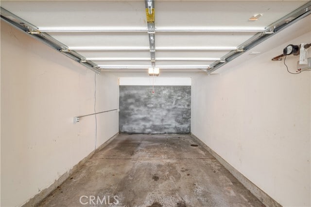 Building Photo - 5510 W 149th Pl