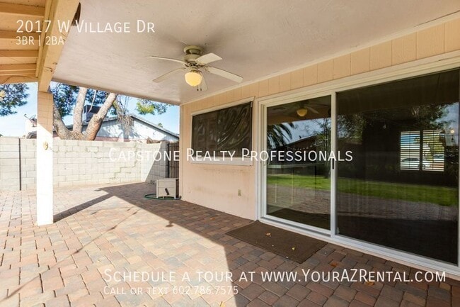 Building Photo - 2017 W Village Dr