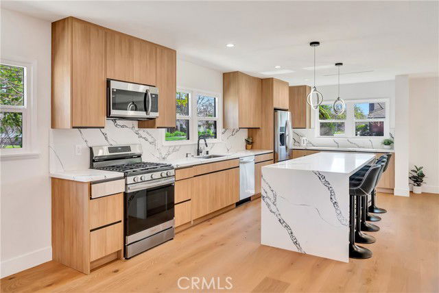 Building Photo - 23635 Marylee St