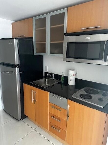 Building Photo - 1750 N Bayshore Dr