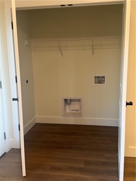 Building Photo - 114 McWhirter Pl