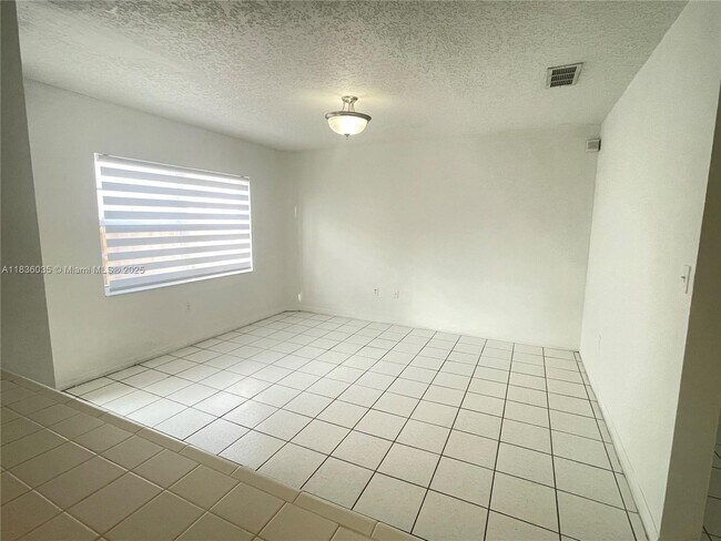Building Photo - 15869 SW 70th Terrace