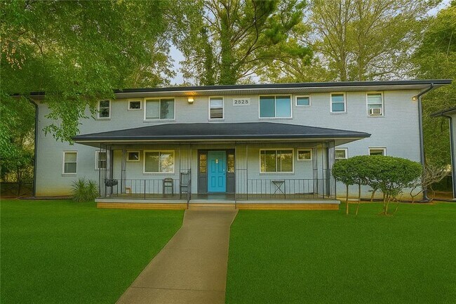 Primary Photo - 2829 Belvedere Ln