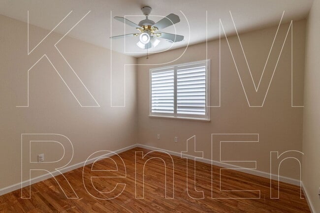 Building Photo - 2554 Douglas Fir Dr