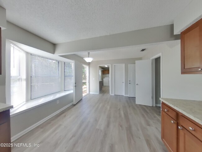 Building Photo - 4171 Dunraven Ln