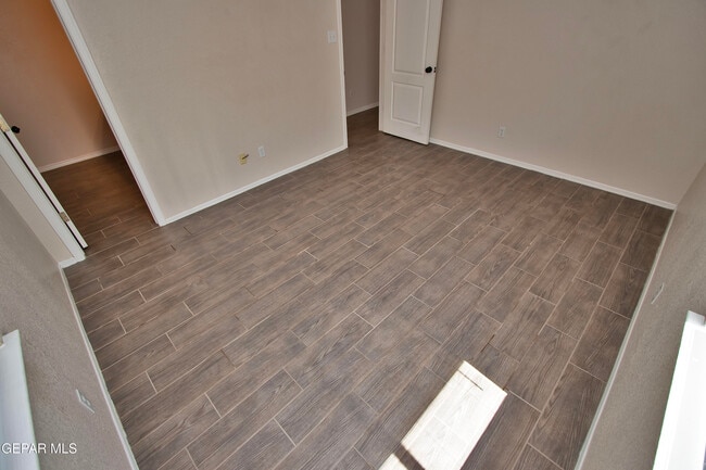 Building Photo - 11726 Stone Castle Dr