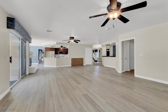 Building Photo - 8932 Bracken Cliff Ct