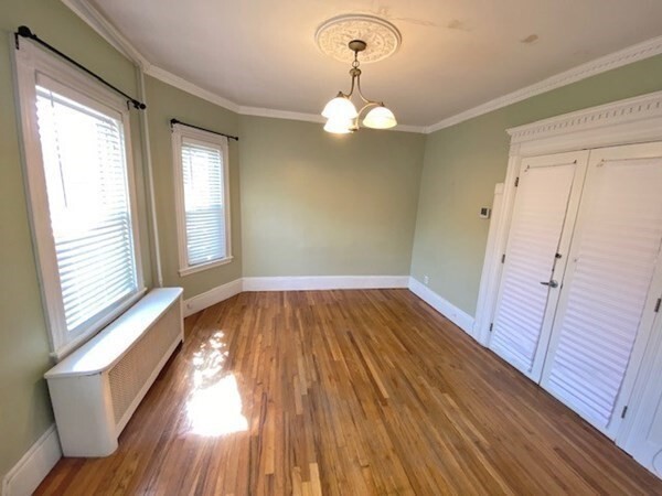 Building Photo - 369 Savin Hill Ave