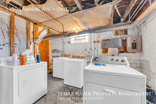 Building Photo - 5910 Laverne Ave