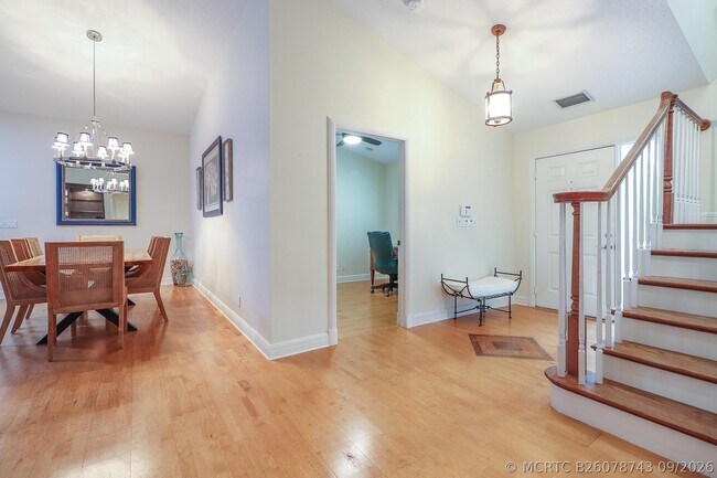 Building Photo - 16672 78th Dr N