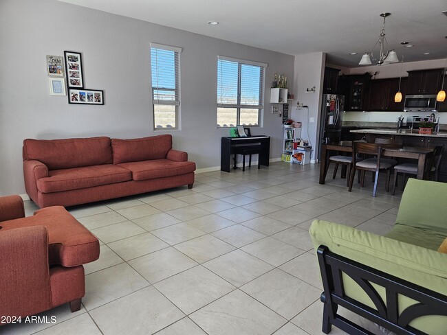 Building Photo - 9799 W Cashman Dr