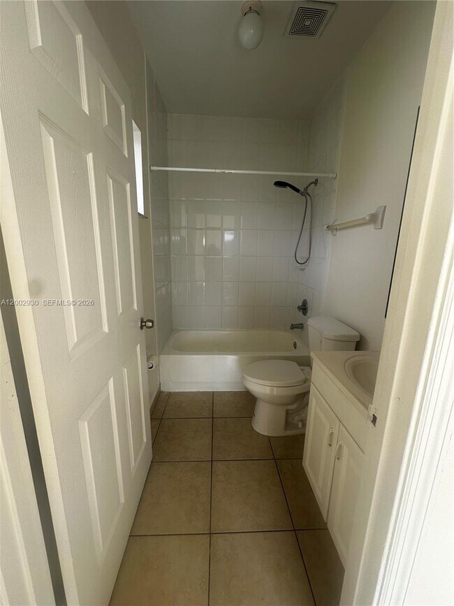 Building Photo - 26524 SW 138th Ave